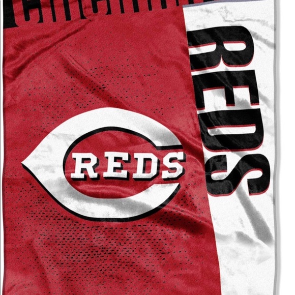 Meet your Posher, Karen - Picture 3 of 8